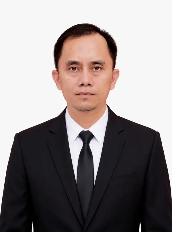 Taufiq Hidayat S.AK.